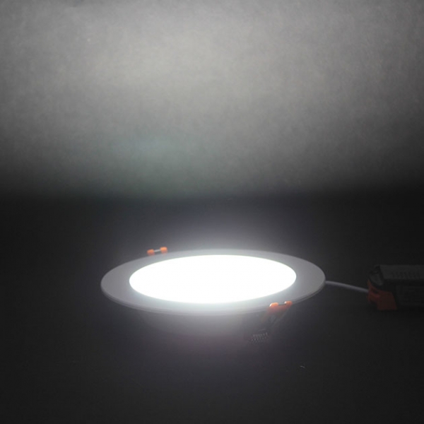 LED 15W 15cm平面超亮嵌燈